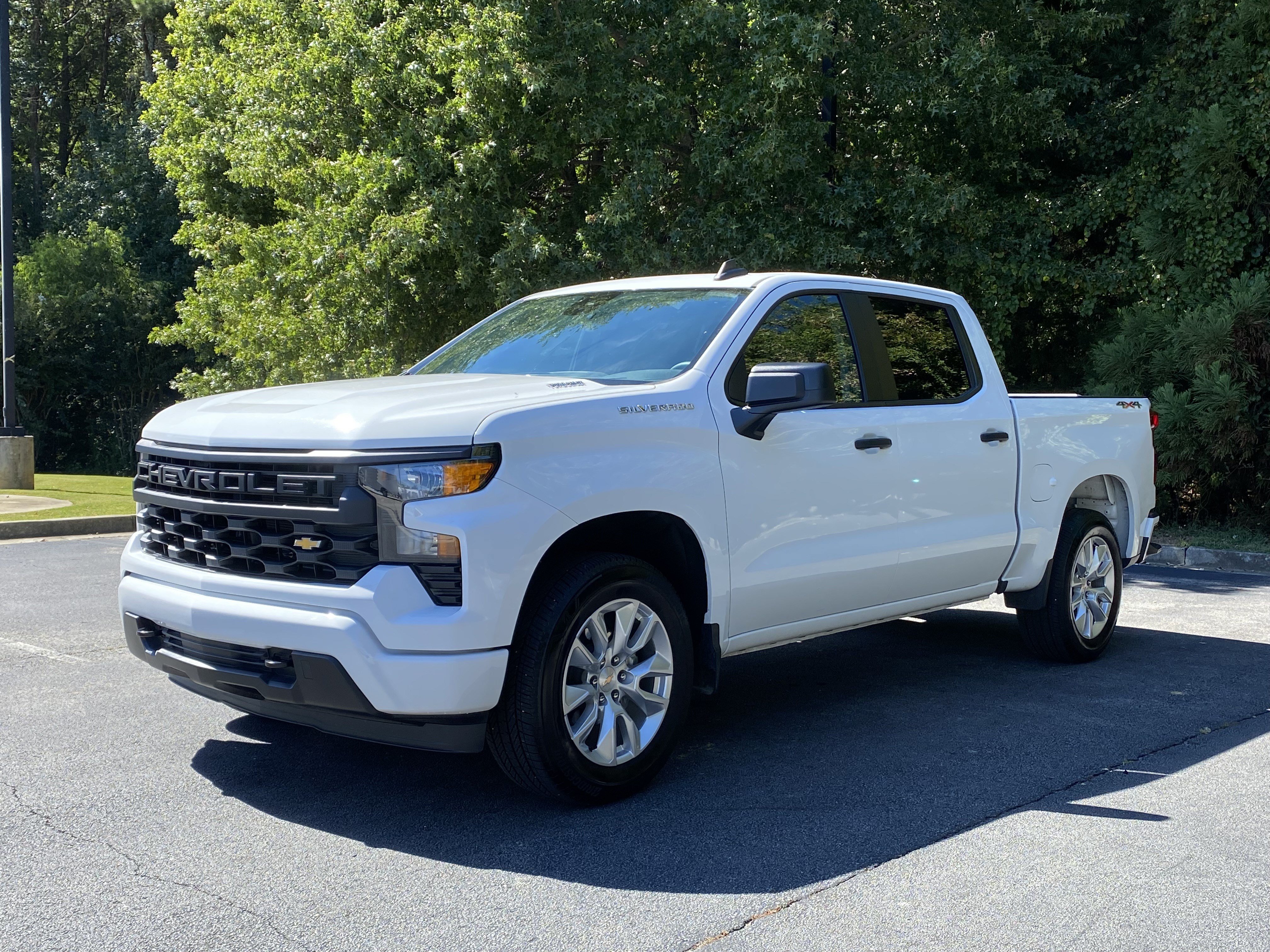 Used 2026 Chevrolet Silverado 1500 Custom AWD/4WD image 5