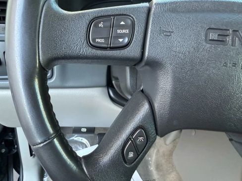 Used 2005 GMC Yukon SLT w/ SLT Preferred Equipment Group image 19