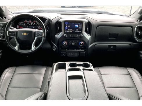 Used 2022 Chevrolet Silverado 2500 LTZ w/ Gooseneck/5TH Wheel Package AWD/4WD image 17