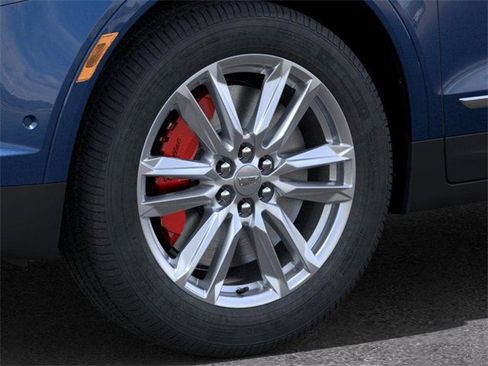 New 2025 Cadillac XT5 Sportv w/ Technology Package image 9