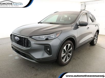 Used 2024 Ford Escape Platinum