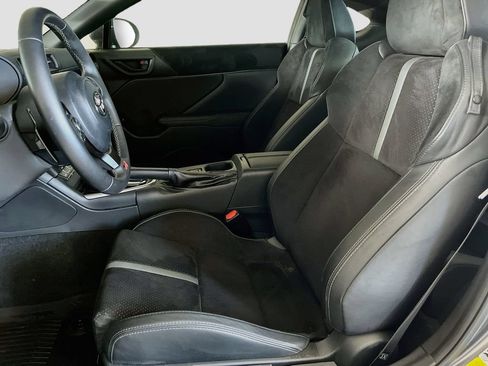 Used 2026 Toyota GR86 Premium w/ ALL Weather Mat Package (TMS) RWD image 21