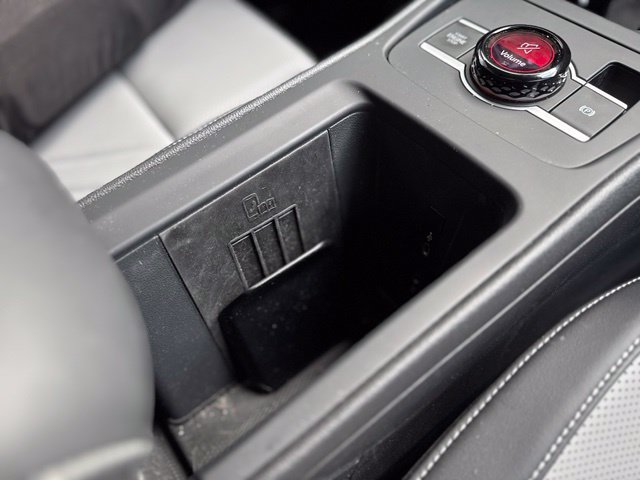 Used 2025 Volkswagen Tiguan SE R-Line AWD/4WD image 27