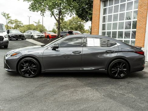Used 2022 Lexus ES 300h F Sport w/ Accessory Package 2 FWD image 39
