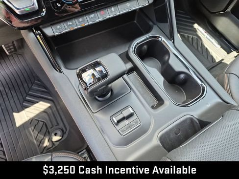 New 2026 GMC Sierra 1500 AT4 w/ AT4 Premium Package AWD/4WD image 34