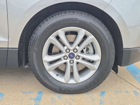 Used 2020 Ford Edge SEL AWD/4WD image 33
