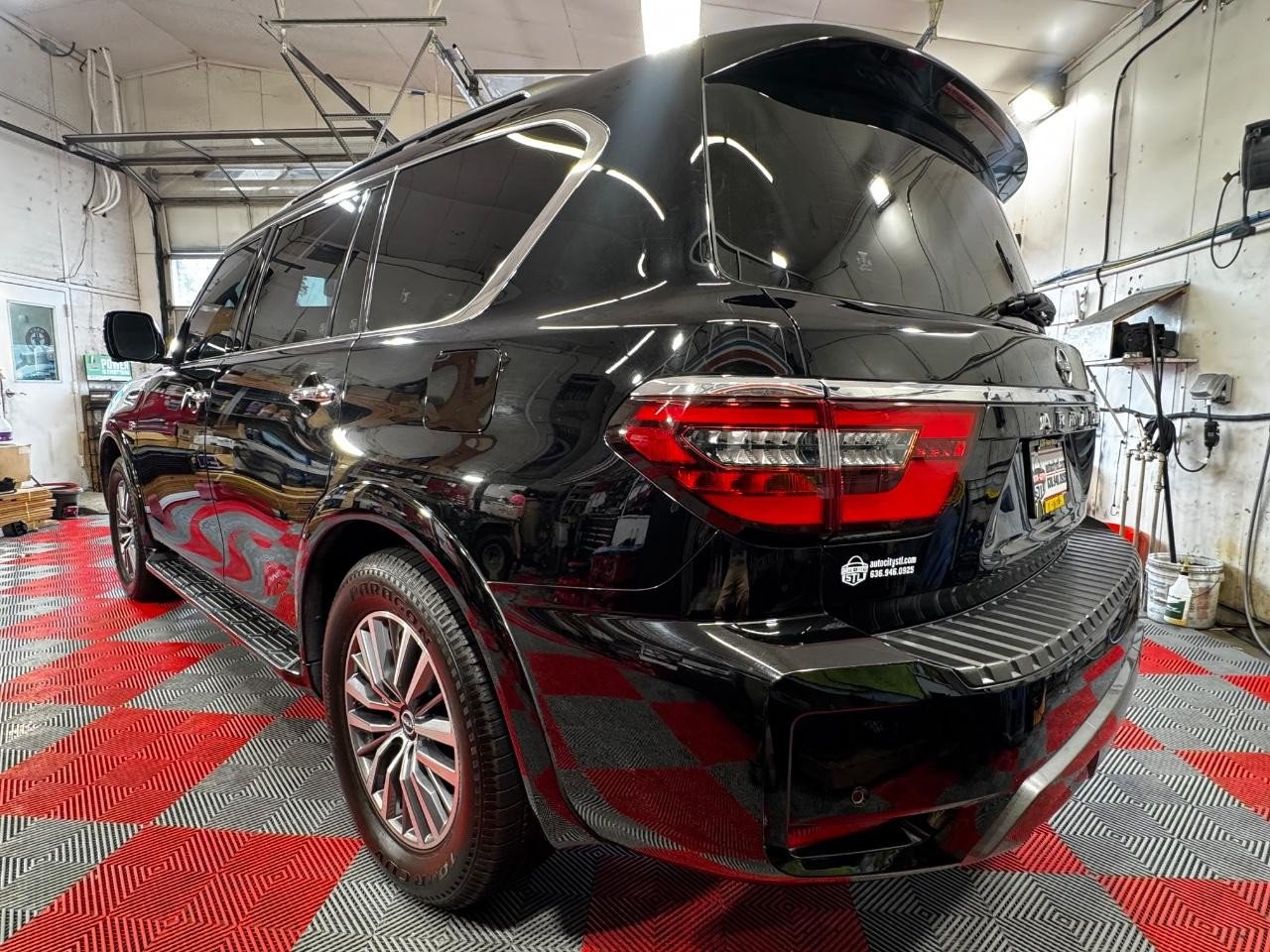 Used 2022 Nissan Armada SL AWD/4WD image 5