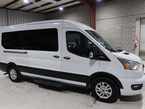 Used 2021 Ford Transit 350 XLT RWD image 7