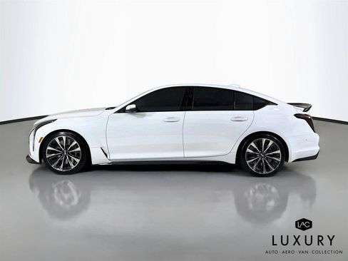 Used 2025 Cadillac CT5 V Blackwing w/ Carbon Fiber 2 Package RWD image 9