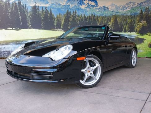 Used 2004 Porsche 911 Carrera image 1