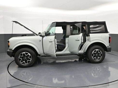 Certified 2022 Ford Bronco Outer Banks image 51