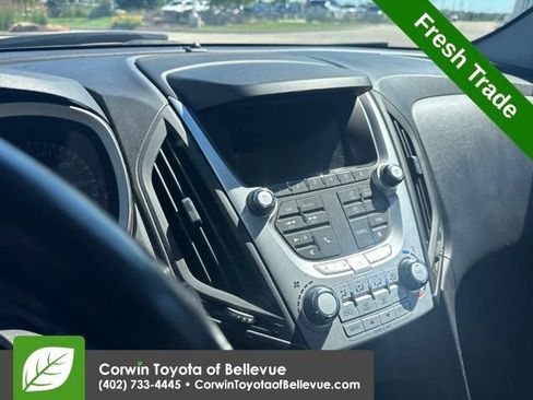 Used 2015 Chevrolet Equinox LT FWD image 13