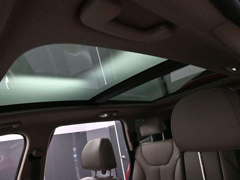 Used 2021 Hyundai Santa Fe Limited FWD image 31