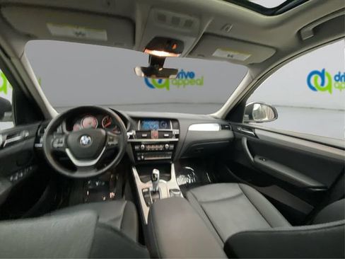 Used 2017 BMW X3 sDrive28i RWD image 30
