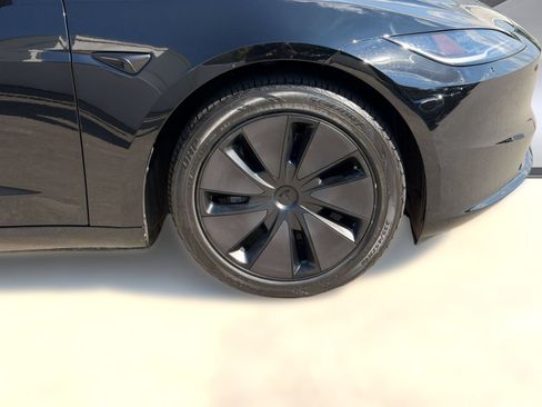 Used 2024 Tesla Model 3 Long Range RWD image 13