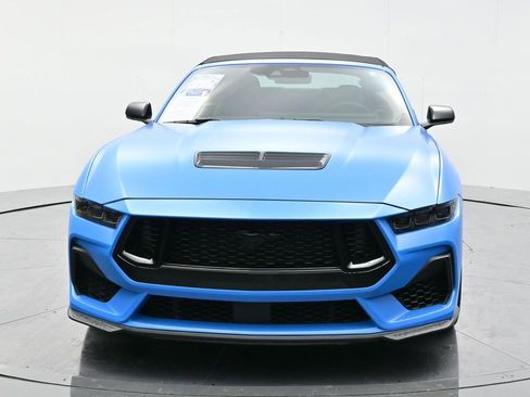 Used 2025 Ford Mustang GT Premium w/ GT Performance Package image 2