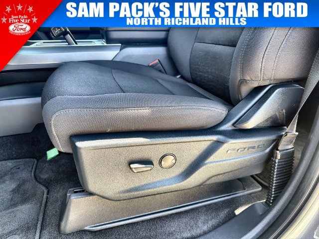 Used 2026 Ford F150 XLT w/ XLT Black Appearance Package RWD image 14