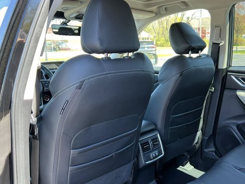 Used 2022 Subaru Forester Limited AWD/4WD image 31