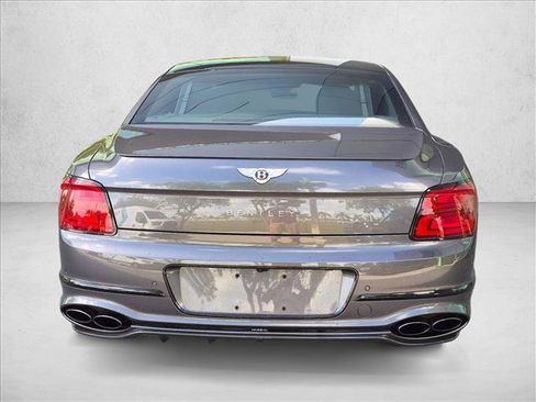 Used 2023 Bentley Flying Spur S V8 AWD/4WD image 7
