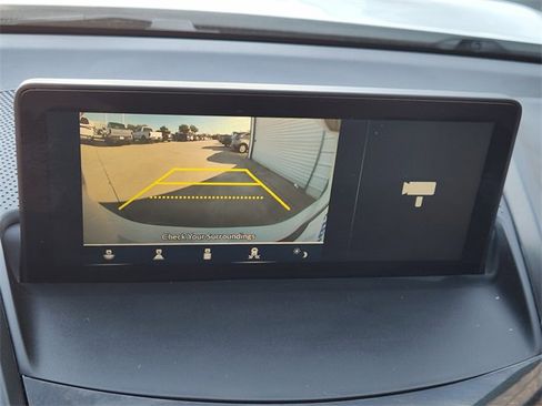 Used 2025 Acura RDX SH-AWD image 24