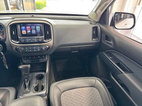 Used 2017 Chevrolet Colorado Z71 AWD/4WD image 44