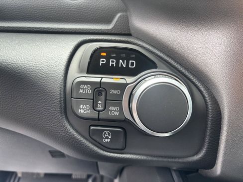 New 2026 RAM 1500 Big Horn AWD/4WD image 17