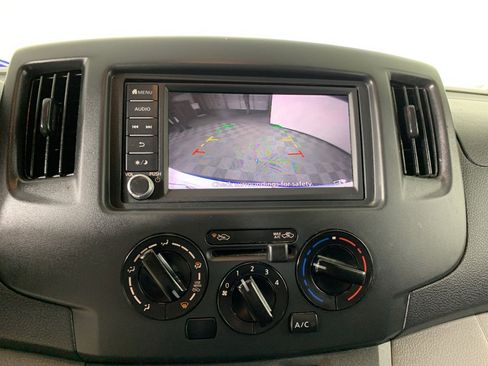 Used 2020 Nissan NV200 S image 28
