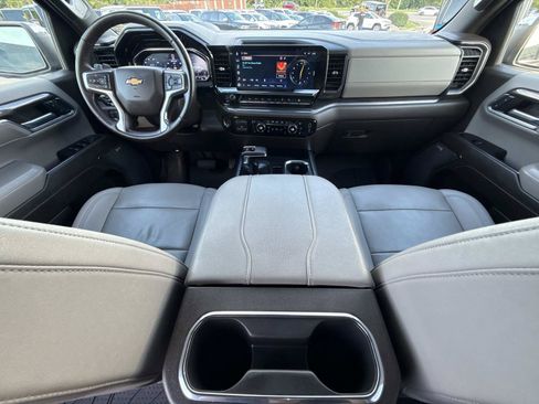 Used 2024 Chevrolet Silverado 1500 LTZ w/ Technology Package AWD/4WD image 15