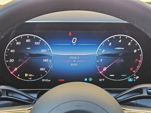 Certified 2025 Mercedes-Benz GLC 300 4MATIC image 17