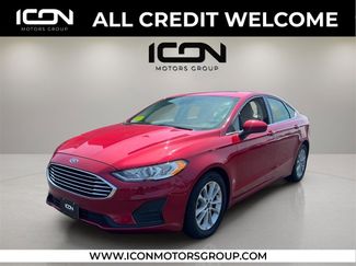 Used 2020 Ford Fusion SE image 1