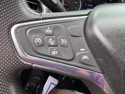 Used 2022 Chevrolet Equinox LT AWD/4WD image 26
