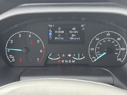 Used 2024 Ford Transit 350 XLT image 16