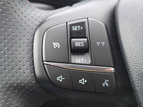 Used 2025 Ford Escape ST-Line image 33