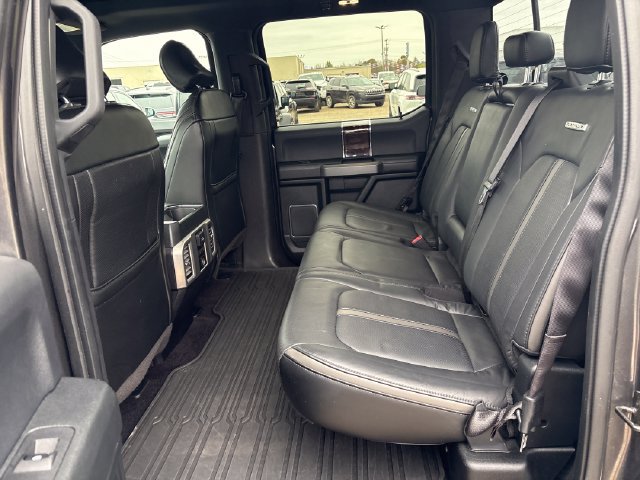 Used 2016 Ford F150 Platinum w/ Equipment Group 701A Luxury AWD/4WD image 20