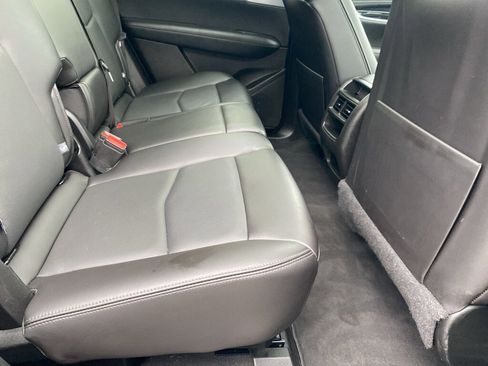 Used 2025 Cadillac XT5 Premium Luxury image 23