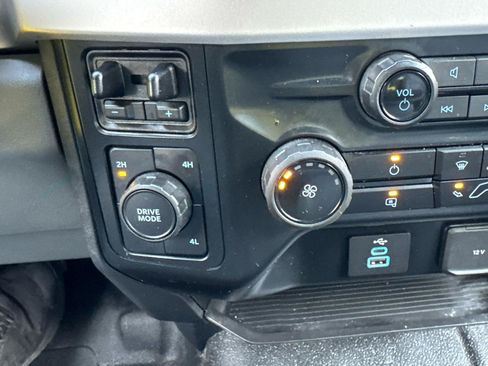 Used 2024 Ford F350 XL w/ Snow Plow Prep Package AWD/4WD image 18
