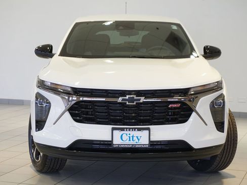 New 2026 Chevrolet Trax RS image 5