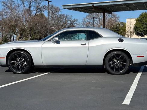 Used 2022 Dodge Challenger SXT w/ Blacktop Package image 13
