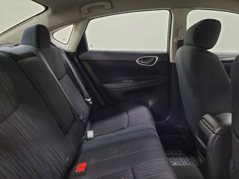 Used 2019 Nissan Sentra SV FWD image 19