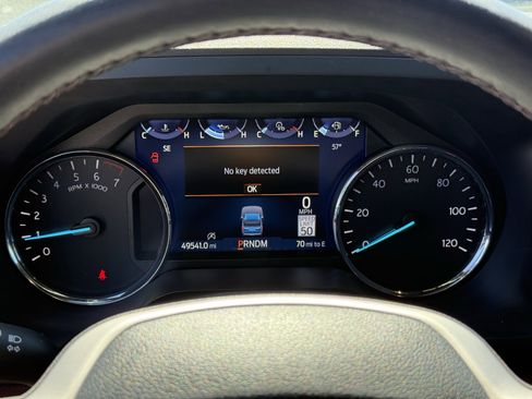 Used 2024 Ford Expedition Limited image 18