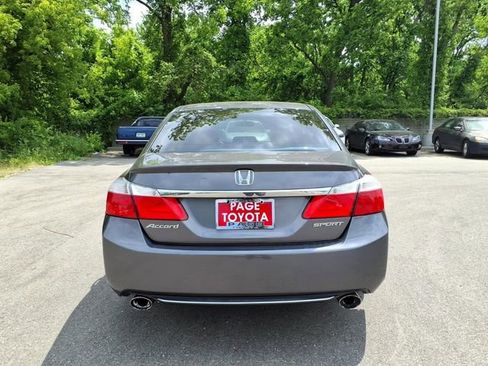 Used 2015 Honda Accord Sport image 6