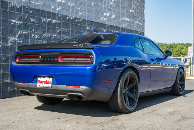 Used 2019 Dodge Challenger SRT Hellcat RWD image 4