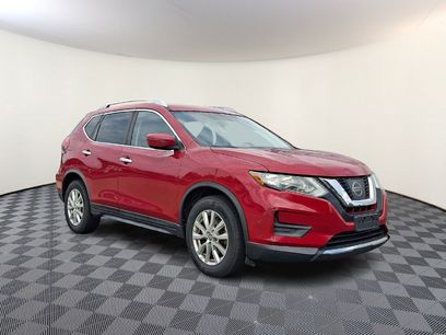 Used 2017 Nissan Rogue SV