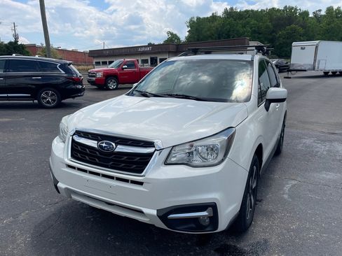Used 2017 Subaru Forester 2.5i Premium AWD/4WD image 1