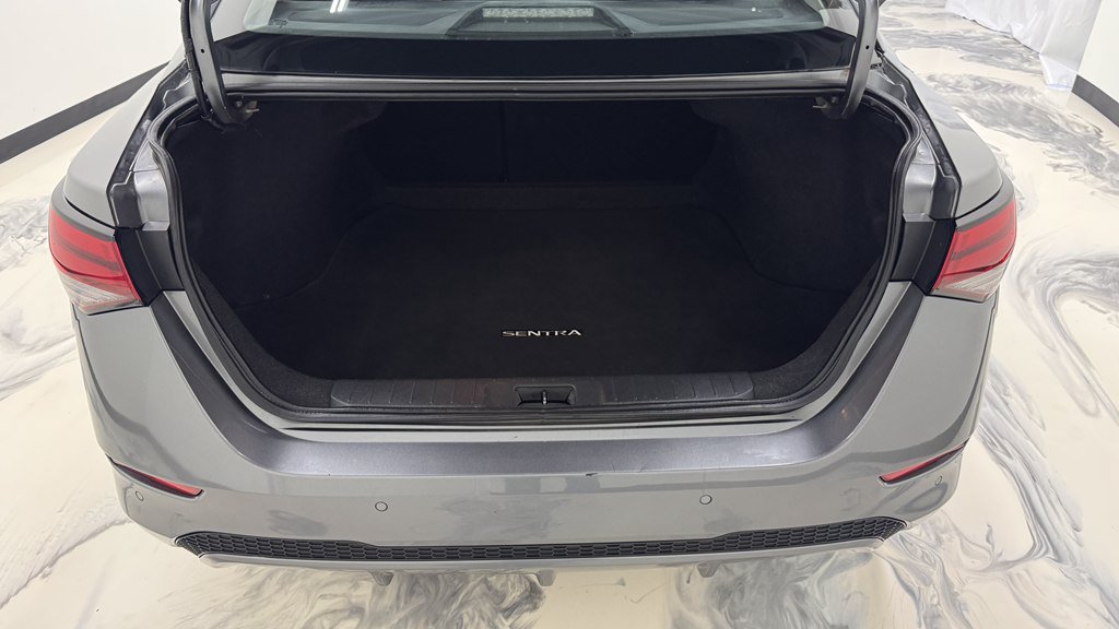 Used 2023 Nissan Sentra SV FWD image 7