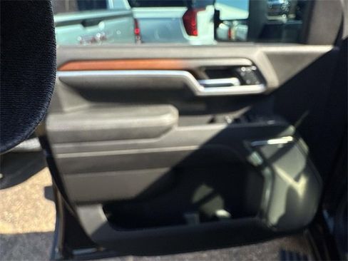 Certified 2025 GMC Sierra 2500 Denali w/ Denali Reserve Package image 24