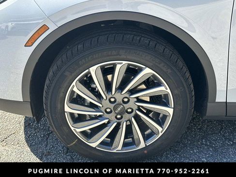 New 2026 Lincoln Corsair Reserve image 11