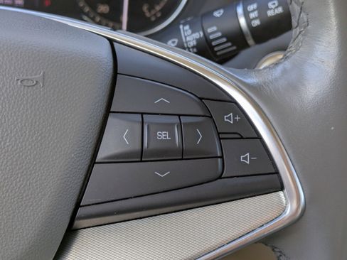 Certified 2023 Cadillac XT5 Premium Luxury image 24