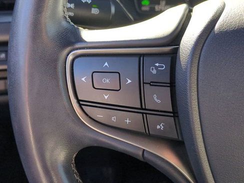 Used 2020 Lexus UX 250h w/ Accessory Package image 17