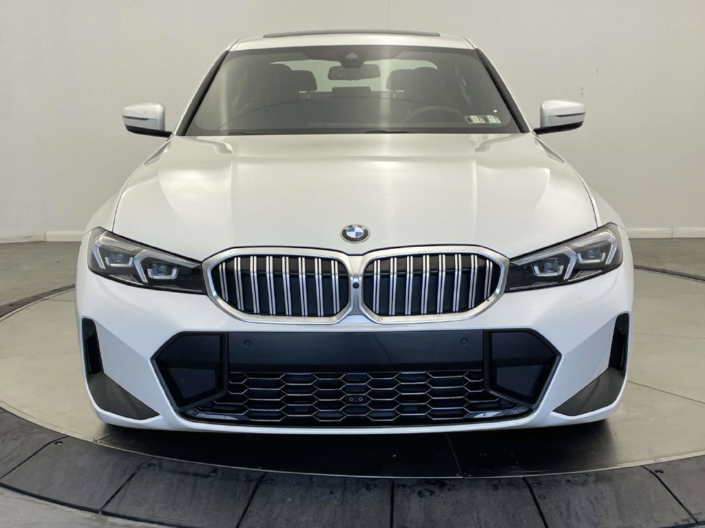 Used 2024 BMW 330i xDrive Sedan w/ M Sport Package AWD/4WD image 8